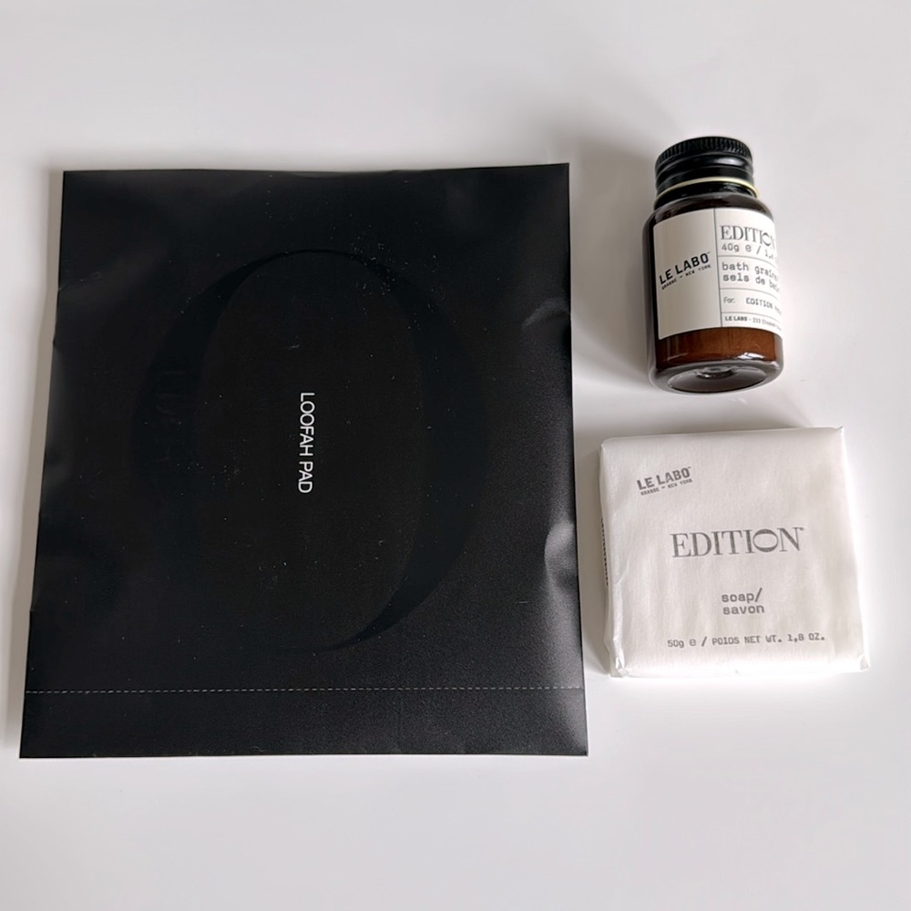 COPY - Set of Le Labo for Edition Hotel soap, bath grains and loofah pad